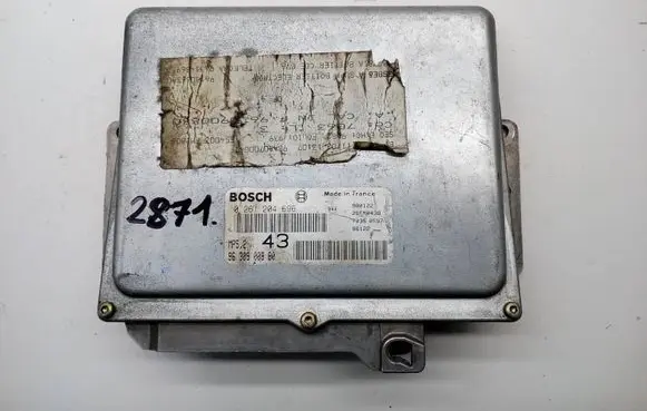 Peugeot 406 Engine control unit/module 0261204696 9630900880