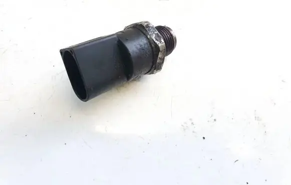 Ford Galaxy Fuel pressure sensor a0041536728 rd0002