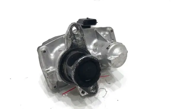 Opel Vivaro EGR valve 147109948R