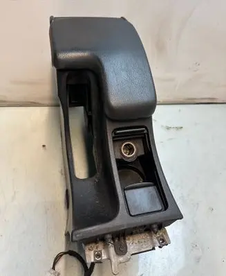Alfa Romeo 159 Center console 78654635