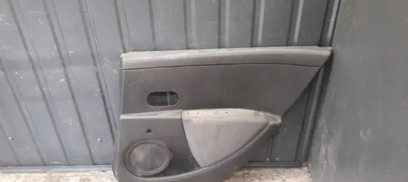 Renault Clio III Rear door card panel trim 8200293860