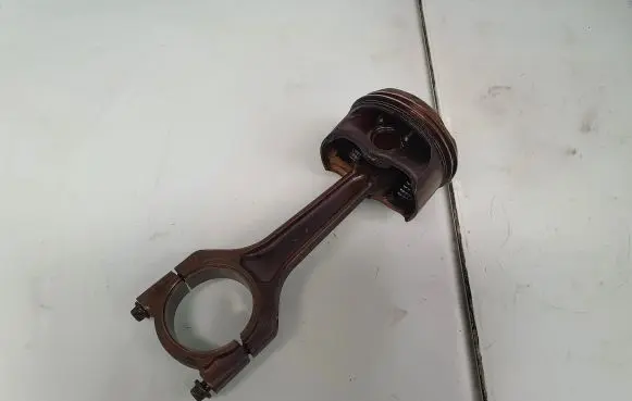 BMW 5 E60 E61 Piston with connecting rod 11257558525 11247589540