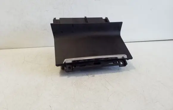 Car ashtray
