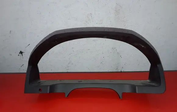 Mercedes-Benz C W204 Dashboard trim A2046800023 6385000