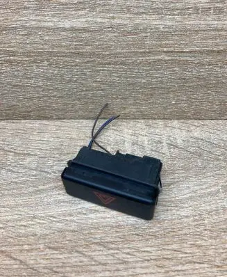 BMW 5 E39 Hazard light switch 8350947 WithPlug