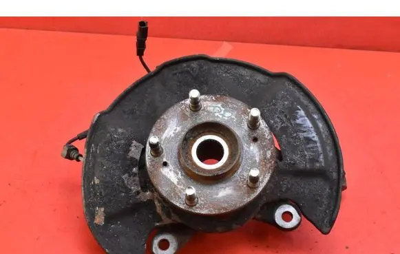 Honda Civic IX Front wheel hub spindle knuckle 