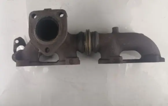 Toyota Land Cruiser (HDJ90) Exhaust manifold