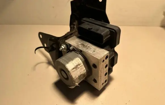 Renault Kadjar ABS Pump 476605200R 17021211180 269829