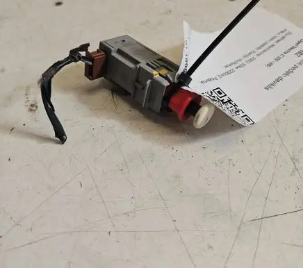 Opel Vectra C Clutch pedal sensor 09185907