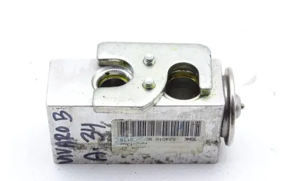Opel Vivaro Air conditioning (A/C) expansion valve 