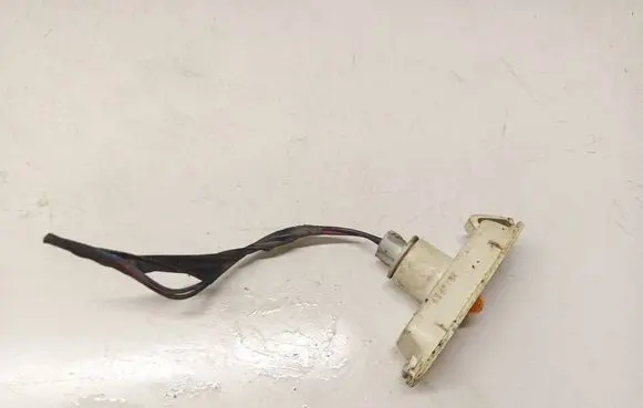 Ford Focus Front fender indicator light 4M5A13K309AA