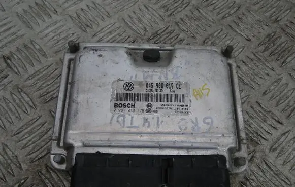 Skoda Fabia Mk2 (5J) Other control units/modules 045906019CE