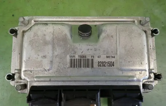 Peugeot 307 Engine control unit/module ECU
