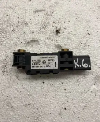 Audi A4 S4 B6 8E 8H Airbag deployment crash/impact sensor 8E0959643E