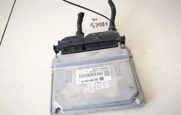 Seat Altea Engine control unit/module 06a906033fh 5wp40278