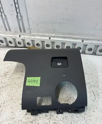 Volkswagen Touareg I Panel trim 7L6858903