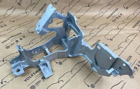 Audi A5 8T 8F Brake pedal bracket assembly 8W1723117