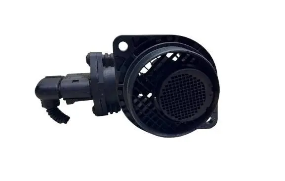 Volkswagen Golf IV Mass air flow meter 0281002531 038906461B