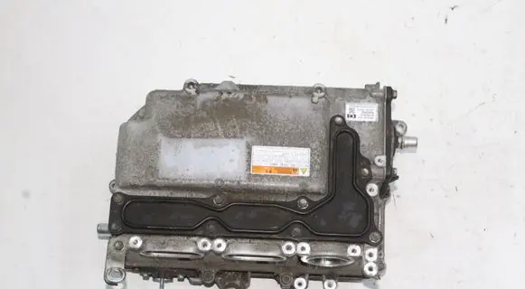 Lexus CT 200H Voltage converter inverter G920076030