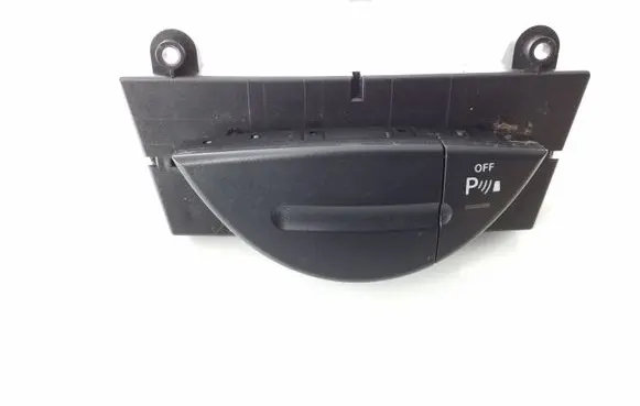 Mercedes-Benz E W211 Parking (PDC) sensor switch A2118213058