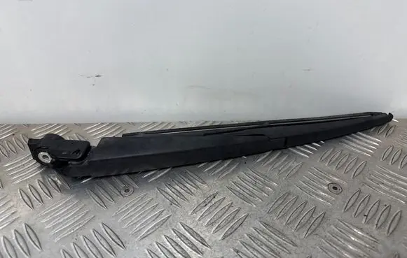 Dodge Durango III Rear wiper blade arm 069614