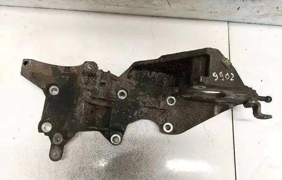 Skoda Superb B6 (3T) Engine mounting bracket 03l903143q