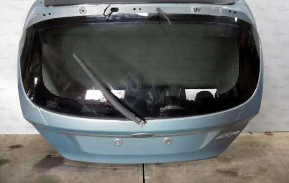 Ford Fiesta Tailgate/trunk/boot lid