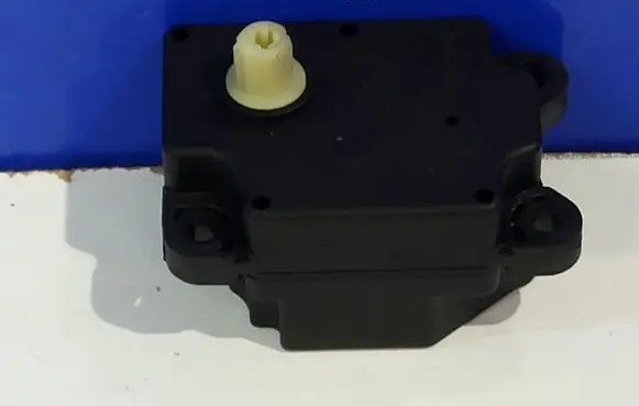 A/C air flow flap actuator/motor