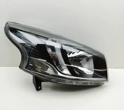 Opel Vivaro Headlight/headlamp 95527870