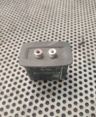 Renault Trafic II (X83) AUX in-socket connector 280230005R 2870511 161030