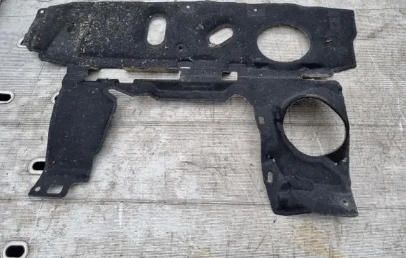 Nissan Qashqai J12 Centre console side trim front