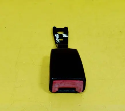 Smart ForFour I Front seatbelt buckle A4548600505