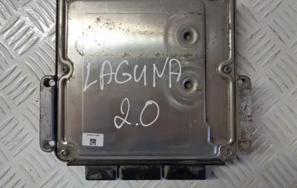 Renault Laguna III Engine control unit/module 0281014646