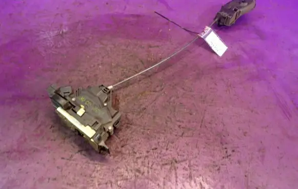 Ford Focus Rear door lock 2S4AA26413BB