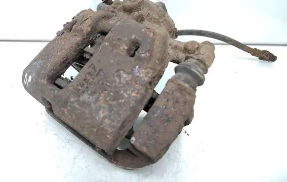 Mitsubishi Colt Front brake caliper