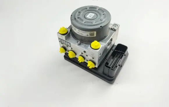 BMW 3 F30 F35 F31 ABS Pump 6868637 10022004504 6868638