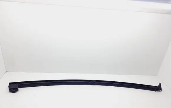 Lexus IS III XE30 Rear door window/glass frame 