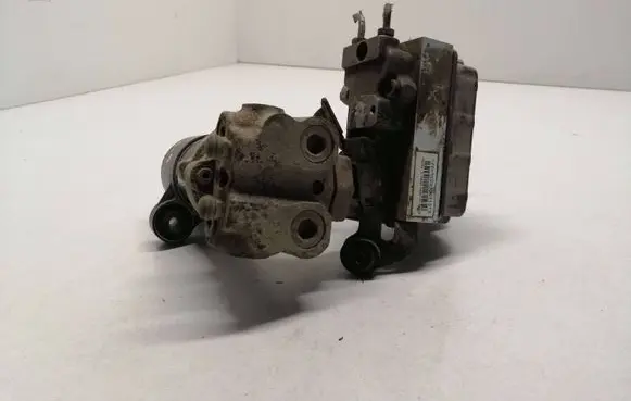 Volkswagen Golf III ABS Pump 10044707453 001400745039760 10020300083