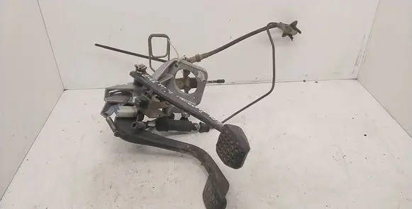 BMW 3 E46 Pedal assembly 35111163863