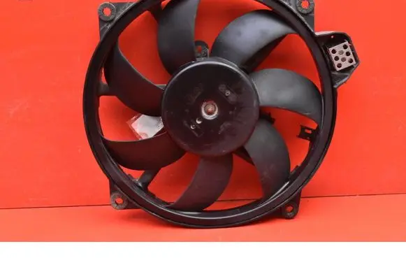 Renault Fluence Electric radiator cooling fan 214819037R