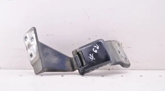 Mercedes-Benz Vito Viano W639 Tailgate/trunk/boot hinge A6397402037
