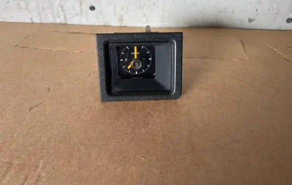 Opel Kadett B Clock 21874411 98069210