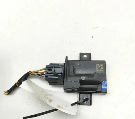 Jaguar XE Fuel injection pump control unit/module FK729D370AE A2C87244402
