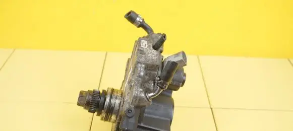 Jeep Compass Fuel injection high pressure pump A6510700901 651971