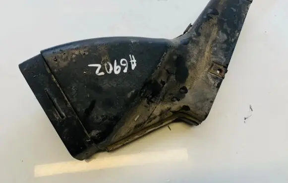 Audi A4 S4 B5 8D Air intake hose/pipe 058129617a