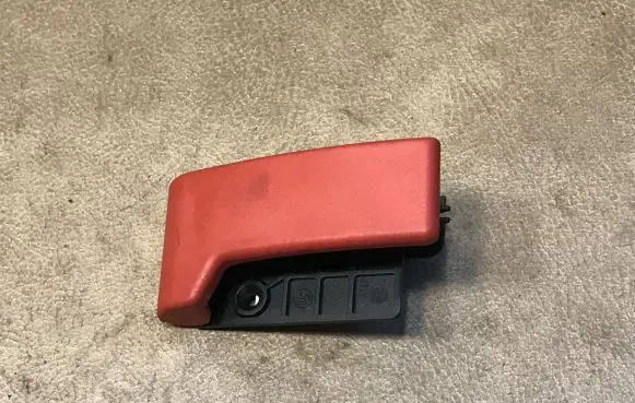 Mercedes-Benz E W212 Engine bonnet (hood) release handle A1248800320