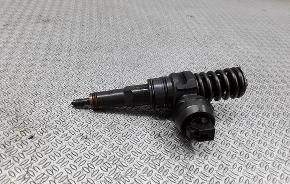 Volkswagen Sharan Fuel injector 038130073AK 0414720038