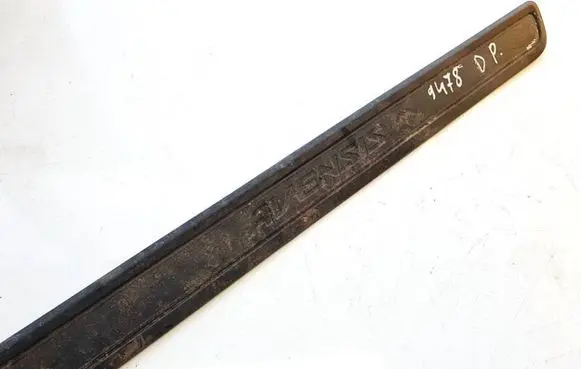 Toyota Avensis T270 Front sill trim cover 6791105040 67911-05040