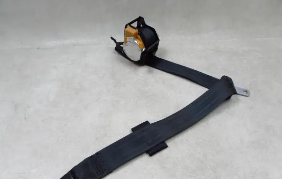 Mazda 6 Rear seatbelt T89482T ID55442