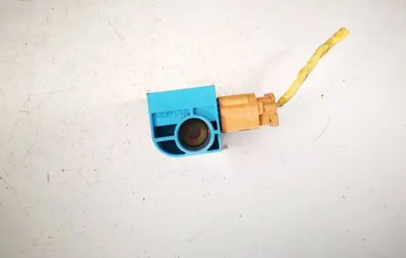 KIA Sorento Airbag deployment crash/impact sensor 959203e100 95920-3e100